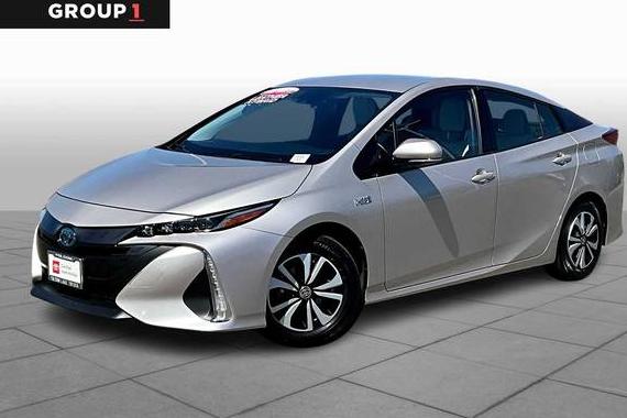 TOYOTA PRIUS PRIME 2017 JTDKARFP8H3053652 image
